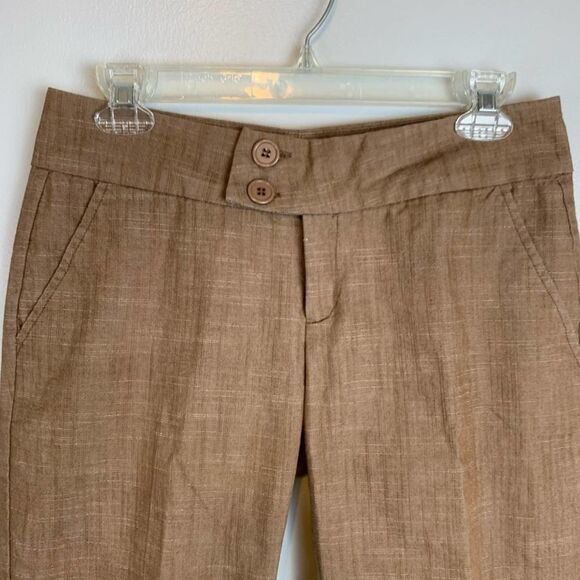 Mandee Solid Beige Brown Cotton Blend Stretchy Capri Bermuda Shorts Size 4 - Picture 3 of 9